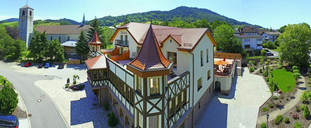 Hotel Rebstock Баден-Баден Екстер'єр фото